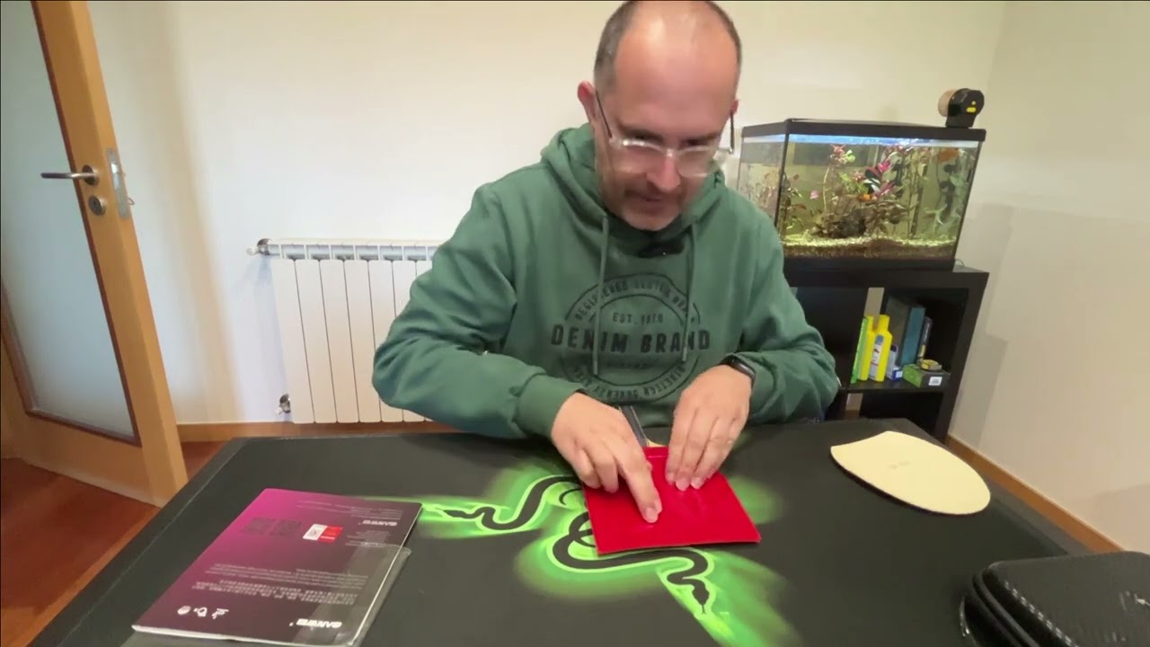 Como Trocar a Borracha da Raquete de Tênis de Mesa em 5 Minutos?