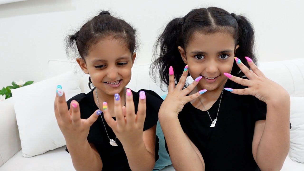 من أجمل تركيب اظافر لولو أو توتو...!