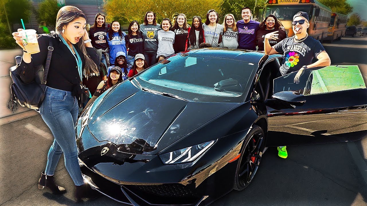 Забираю сестру Сару Грейс из школы на Lamborghini!