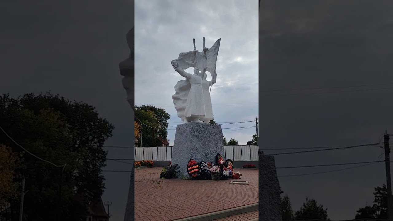 Шарья. Аллея памяти.