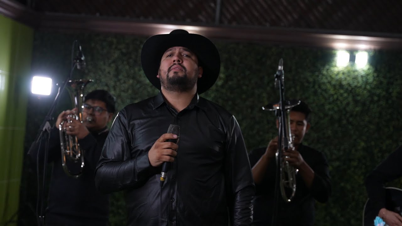 Miguel Comando - La Letra Muda (Official Video)
