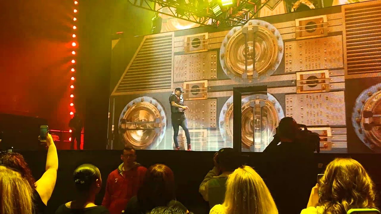 chris brown cincinnati bts tour wall to wall/run it