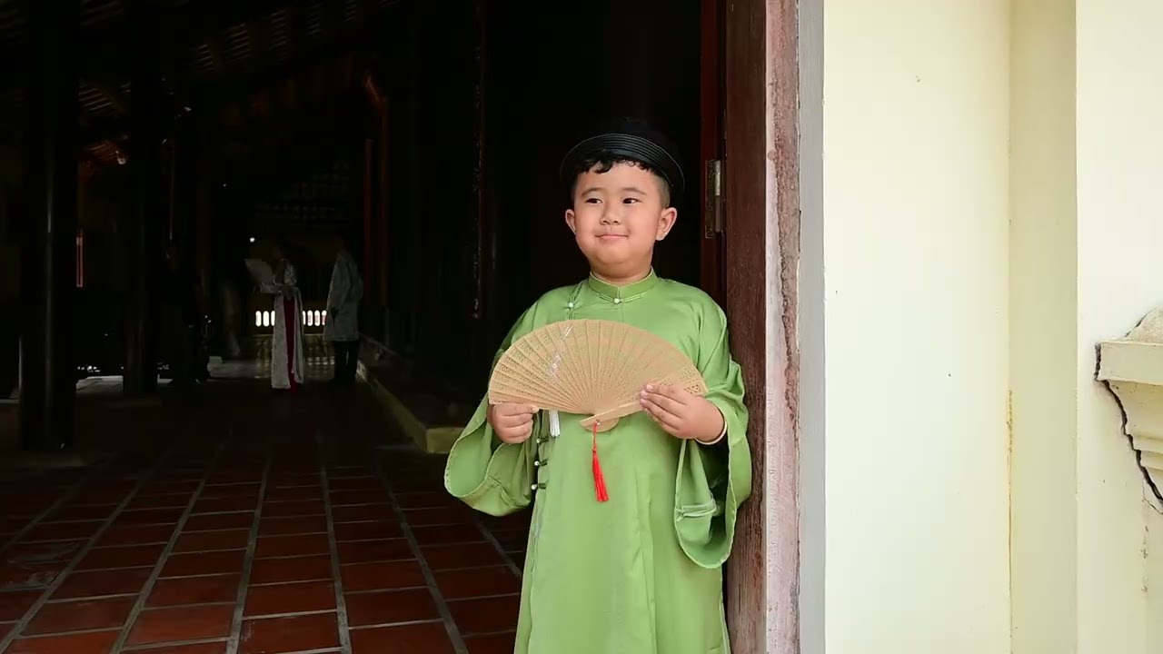 Chụp ảnh ở Nhà Cổ Huỳnh Phủ 