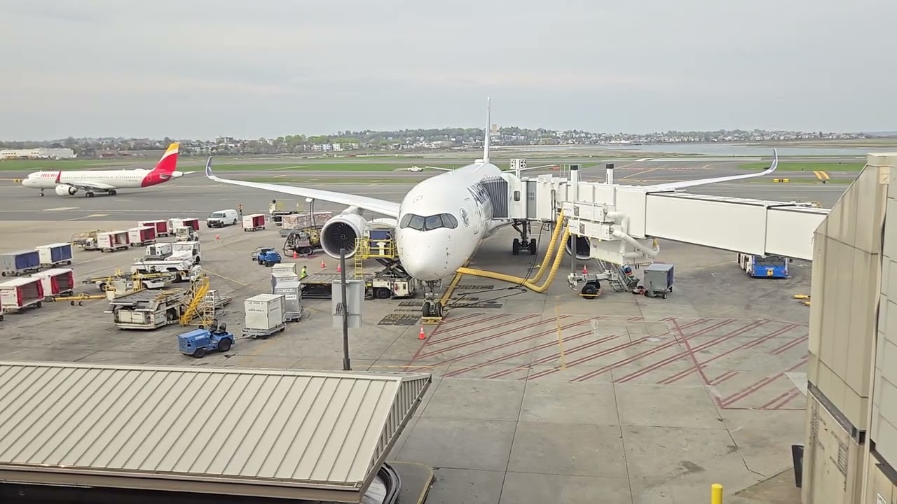 BOS - Terminal E, Gate E6 - View from the window on a cloudy afternoon - April 2025