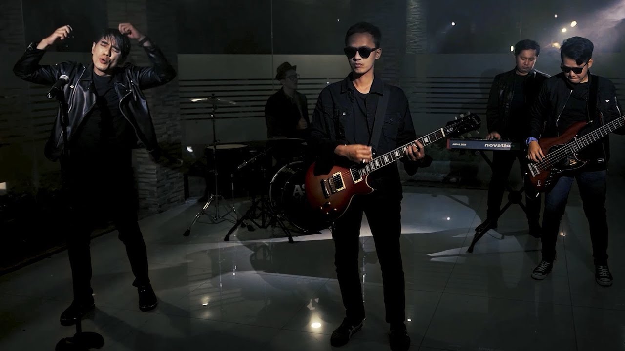 Asbak Band - Menguras Hati (Official Music Video)