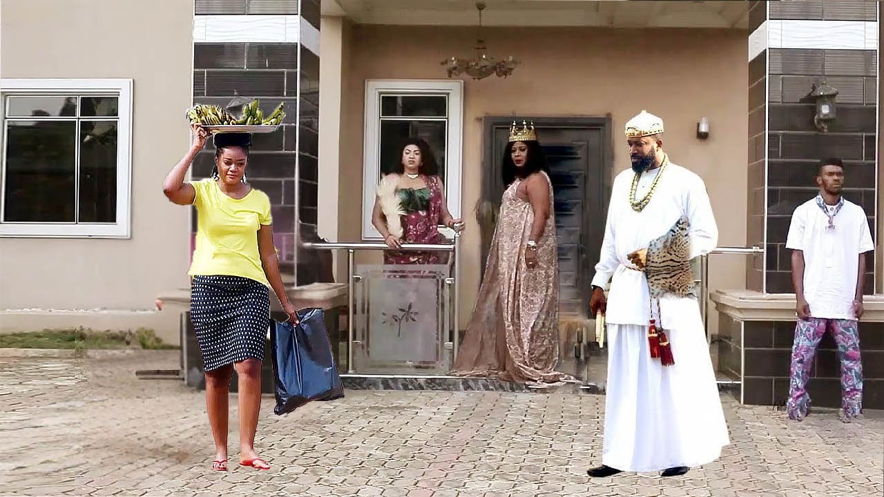She Came To D Palace To Sell Fruits When D Prince Saw Her And Fell In Love With Her | Nigerian Movie