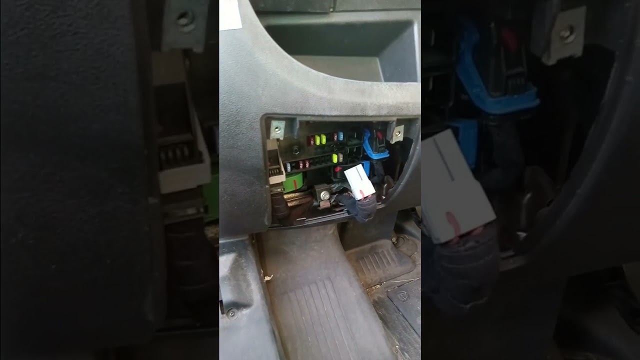 troubleshoot and fix Amazon Ram fleet van ( hazard light and turn signals not working!)@amazon