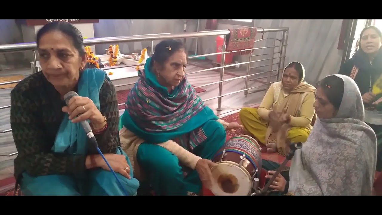 🙏Jaggo maiya ji jggane wale aa gaey Mata rani ka bahut sunder bhajjan gaeya aruna aunti ji ne 🙏 