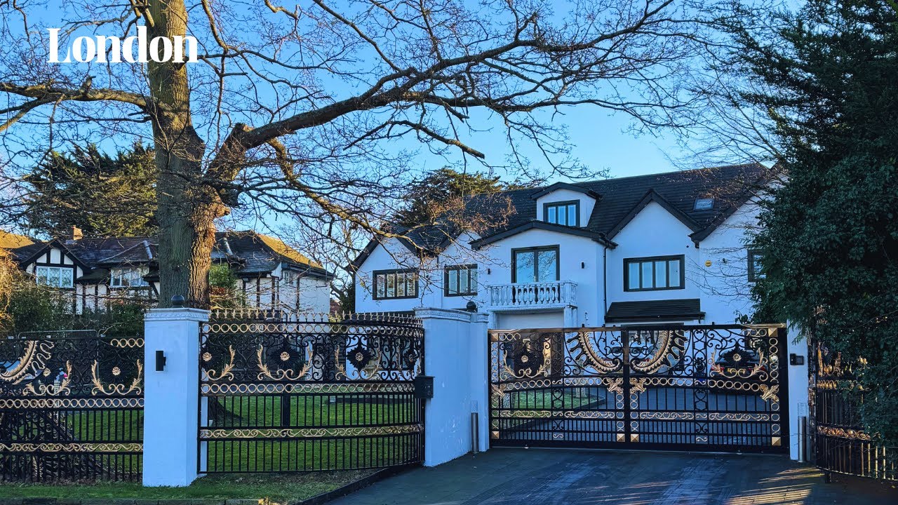 Expensive Property In Chigwell Essex: London Walking Tour | Jan 2024 | 4K:
