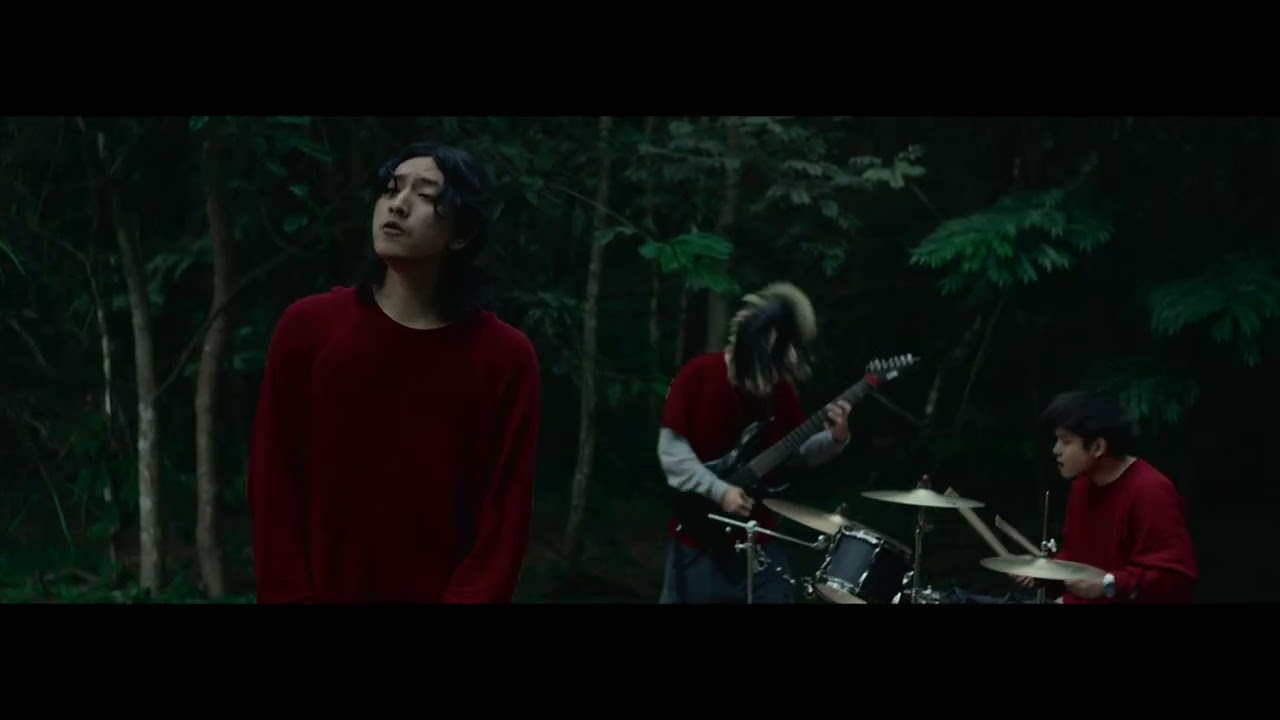 Twothousand - Just a lie [Official Music Video]