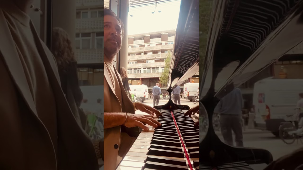 Antimo Magnotta- Piano with a view
