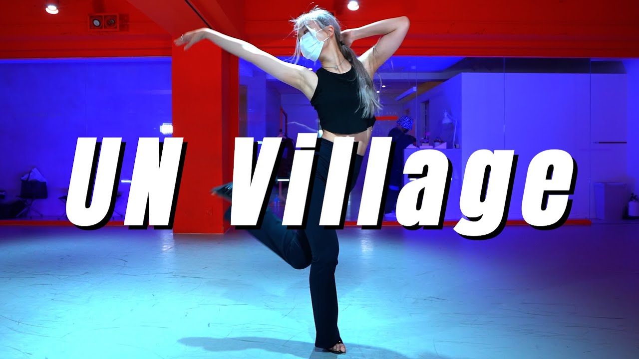 [ 알잘딱깔쉐 ] BAEKHYUN 백현 - UN Village / HAYAN Choreography.