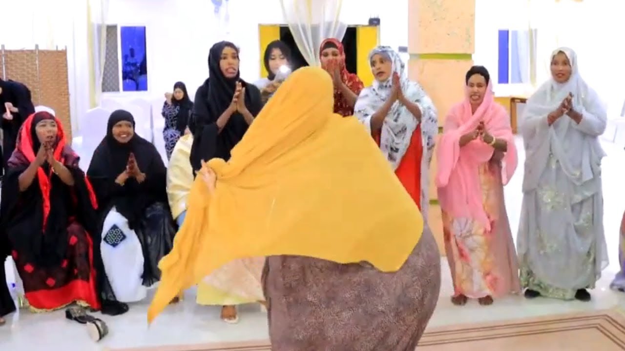 TOP BURAANBUR PERFORMANCE  AT SOMALI WEDDING