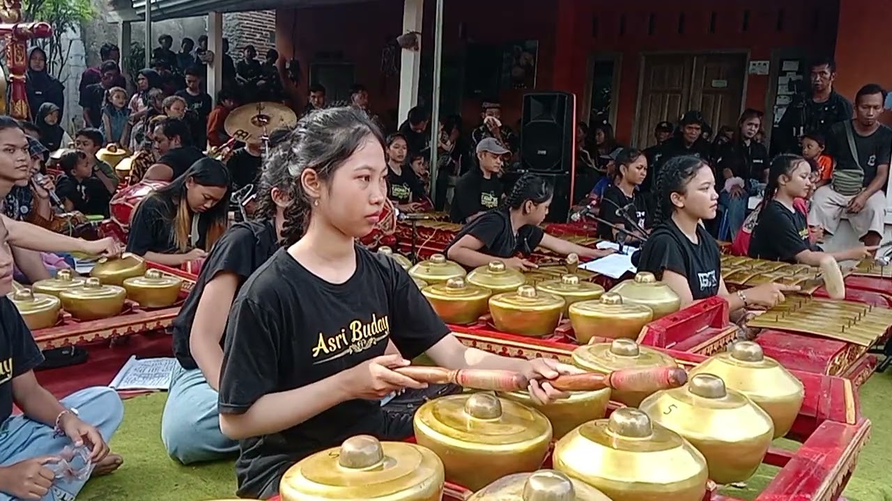 Gending Jawa nyampleng TOLE TOLE||karawitan ASRI BUDAYA ft ebeg banyumasan TURONGGO SETO srowot 