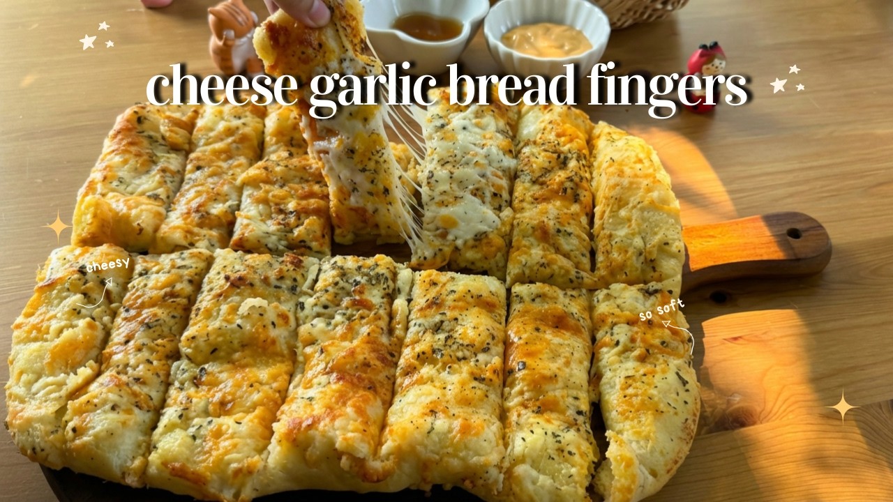Easy & soft Cheese Garlic Bread Fingers | cozy baking