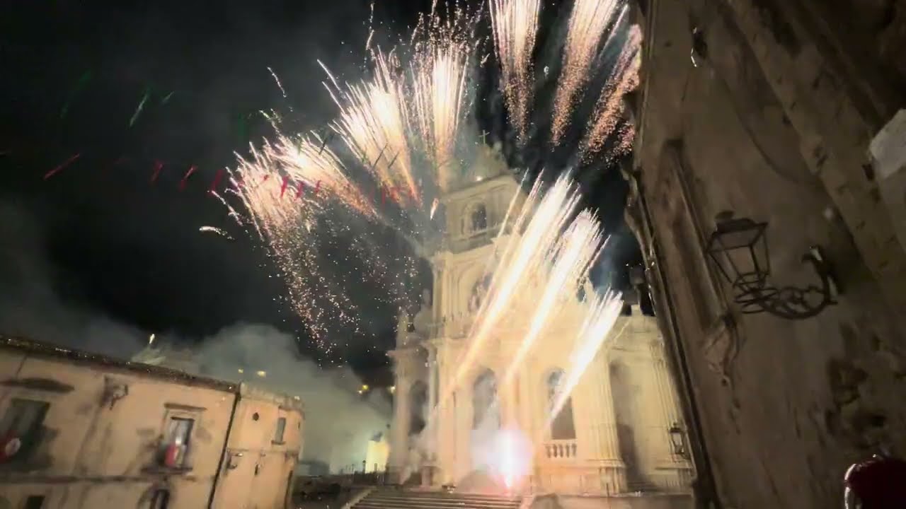 San Paolo Patrono di Palazzolo Acreide 13 luglio 2024,spettacolo by FA.SI.MA