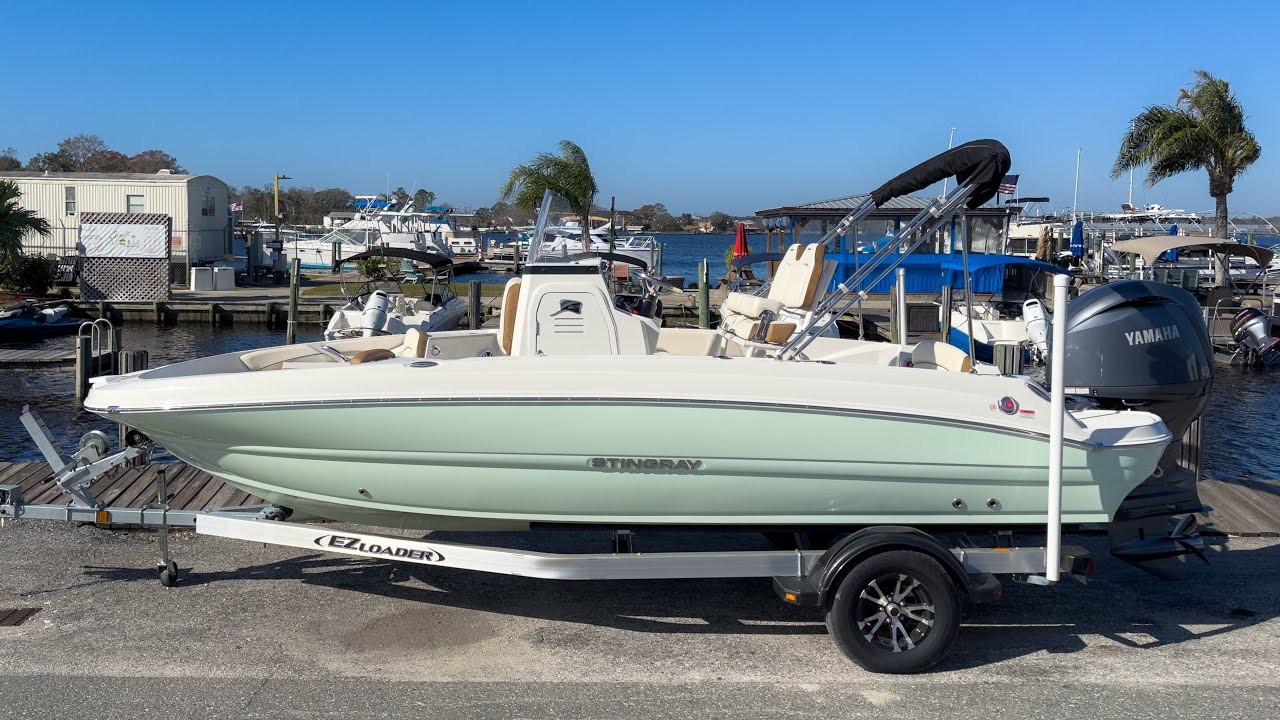 Stingray 206CC - PNYUS32HJ324