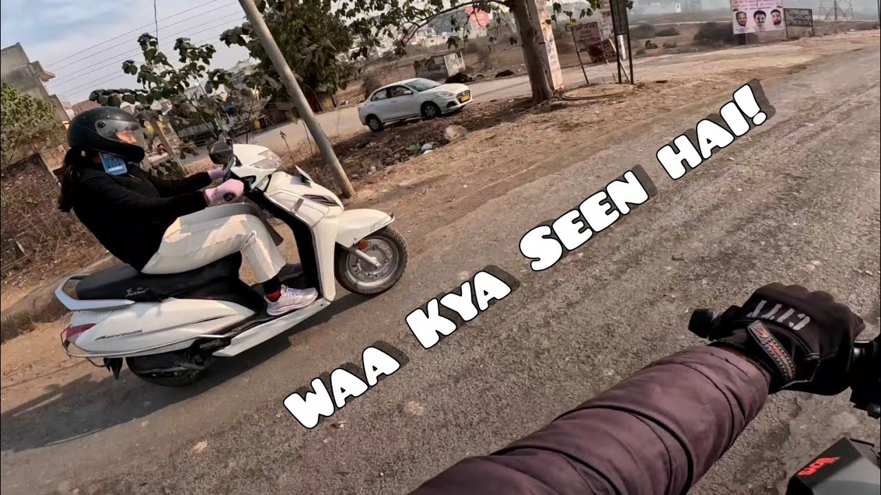 Scooty girl ka Dimag Gutne Vich Hai Kya Public Reaction 