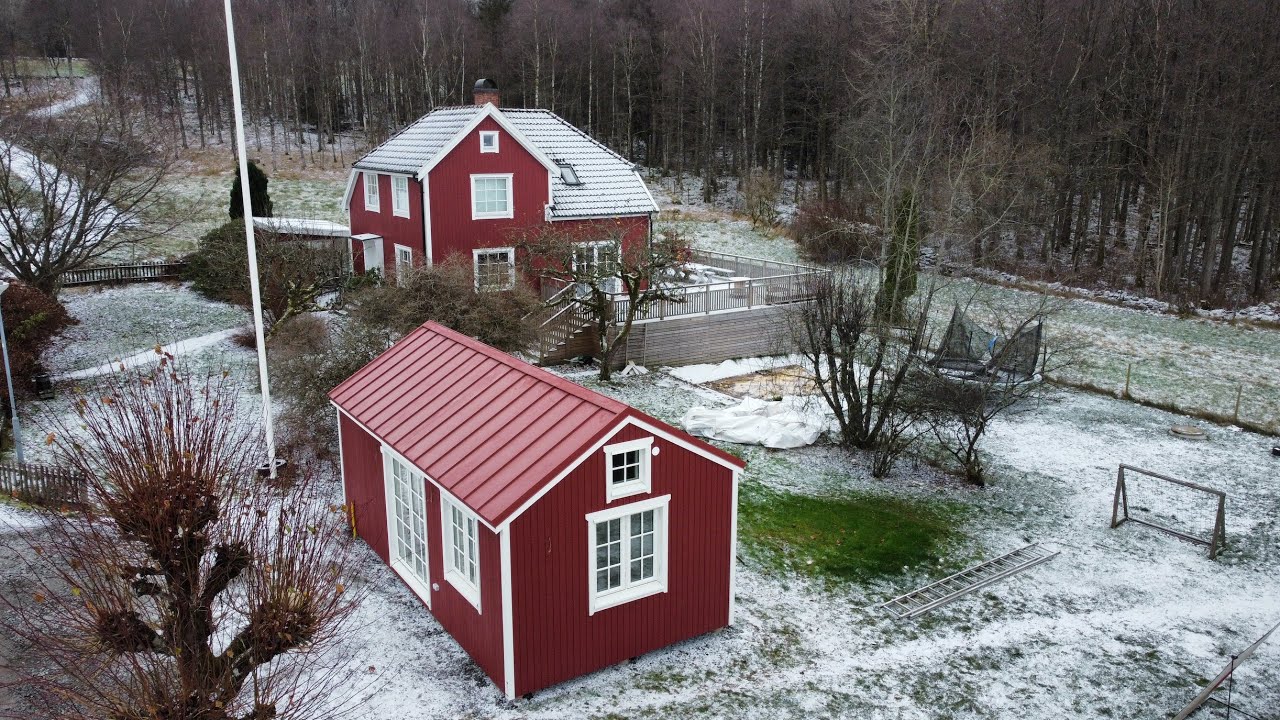 NYCKELFÄRDIGT ATTEFALLSHUS - (Modell: LOUISE 30 kvm)