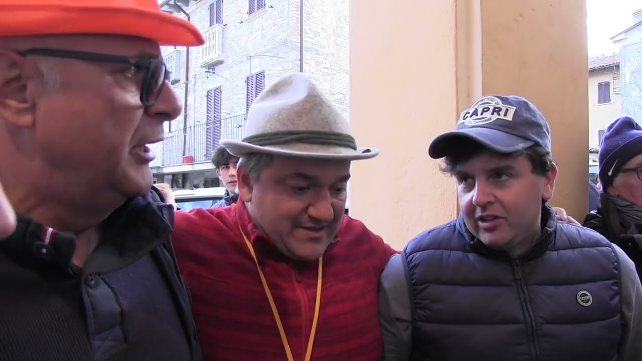 GALINA  GRISA  2023  CORO  SPONTANEO   