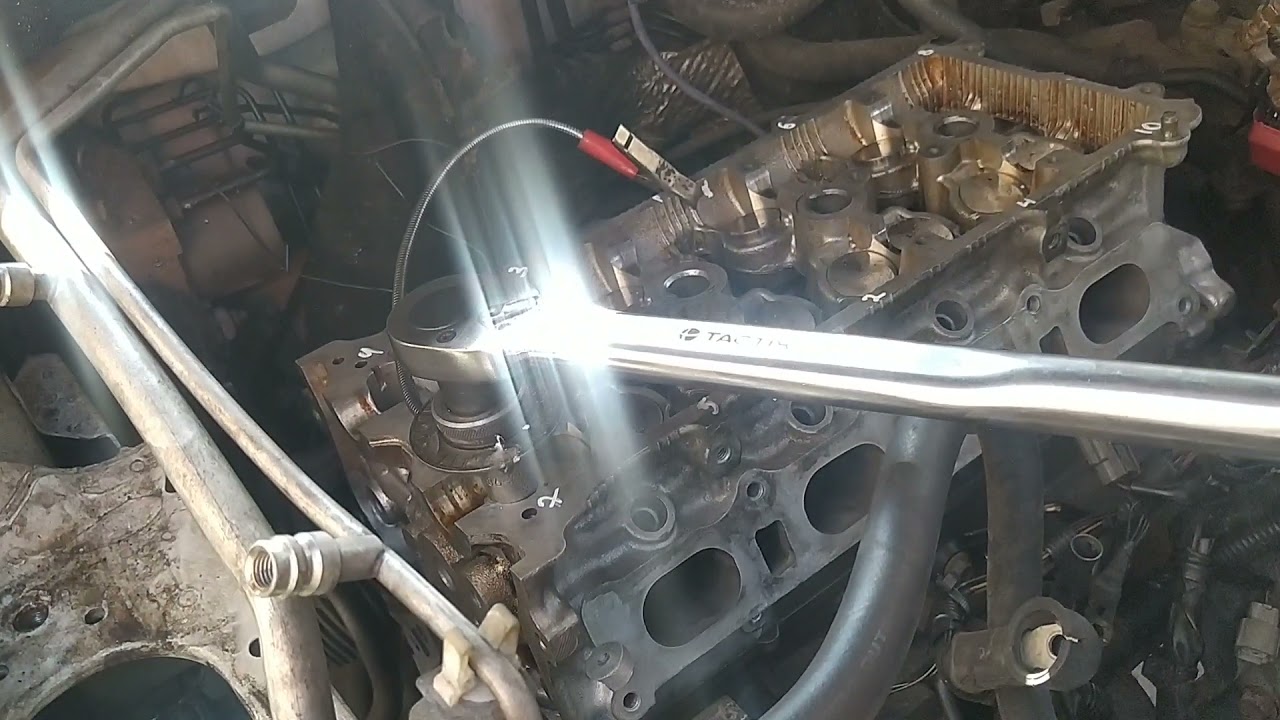 Torque de culata de Nissan Sentra motor MR20