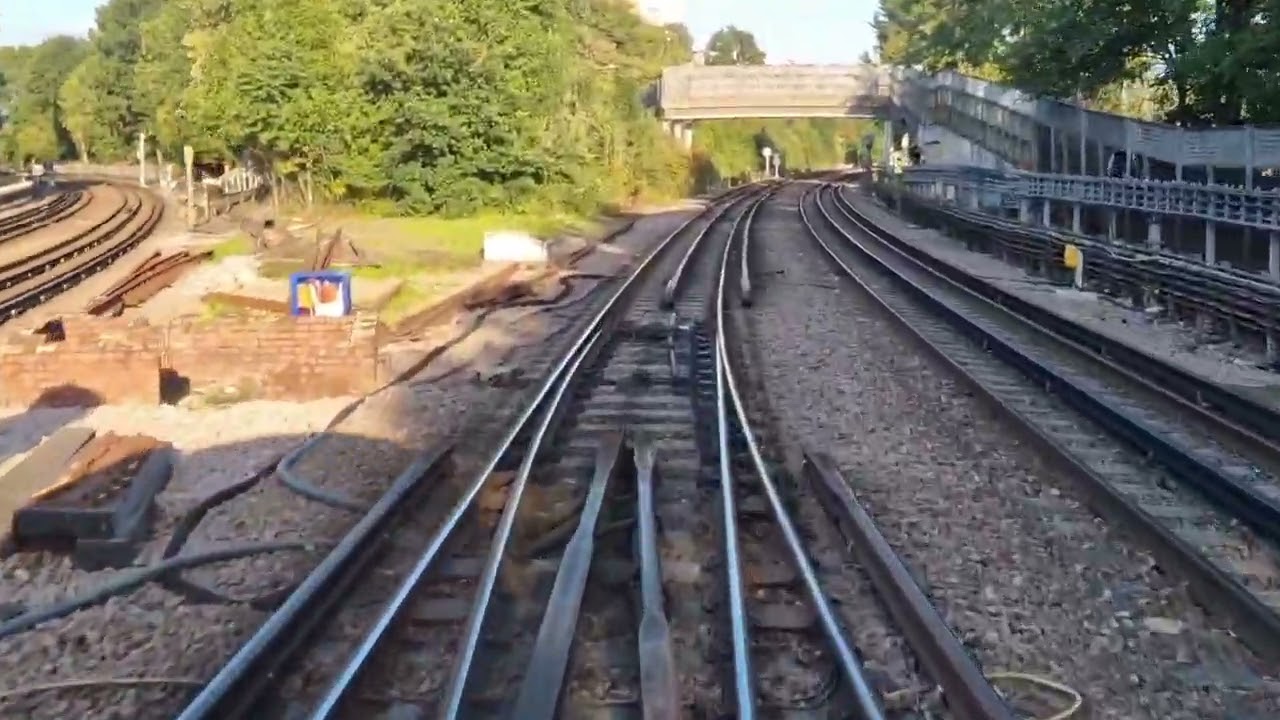 A Drivers view on the Piccadilly Line