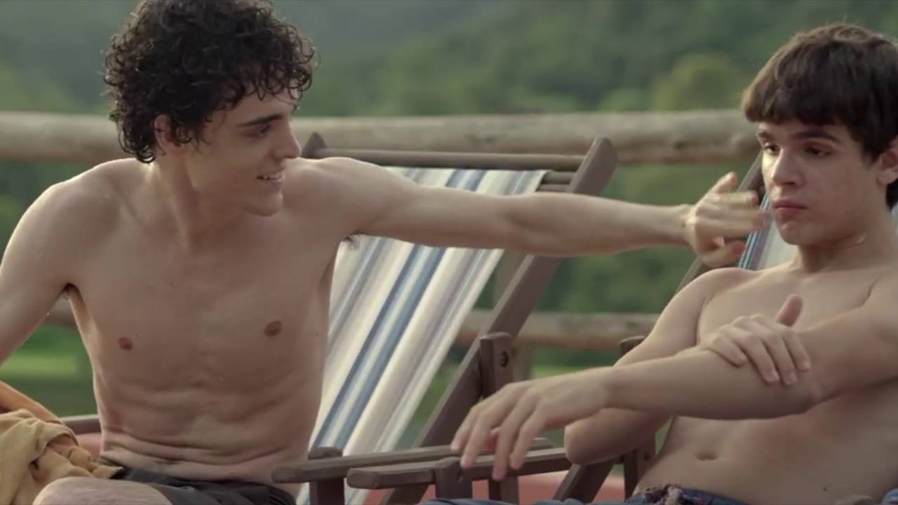 Leo & Gabriel (The Way He Looks) - Irresistible