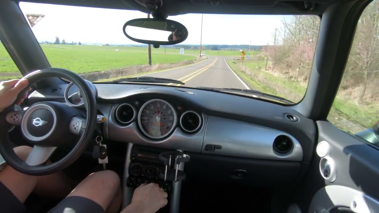 2006 MINI GP Driving video