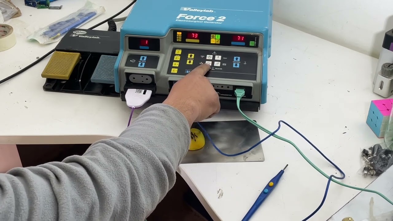 Electrobisturí  con adaptador para Ligasure