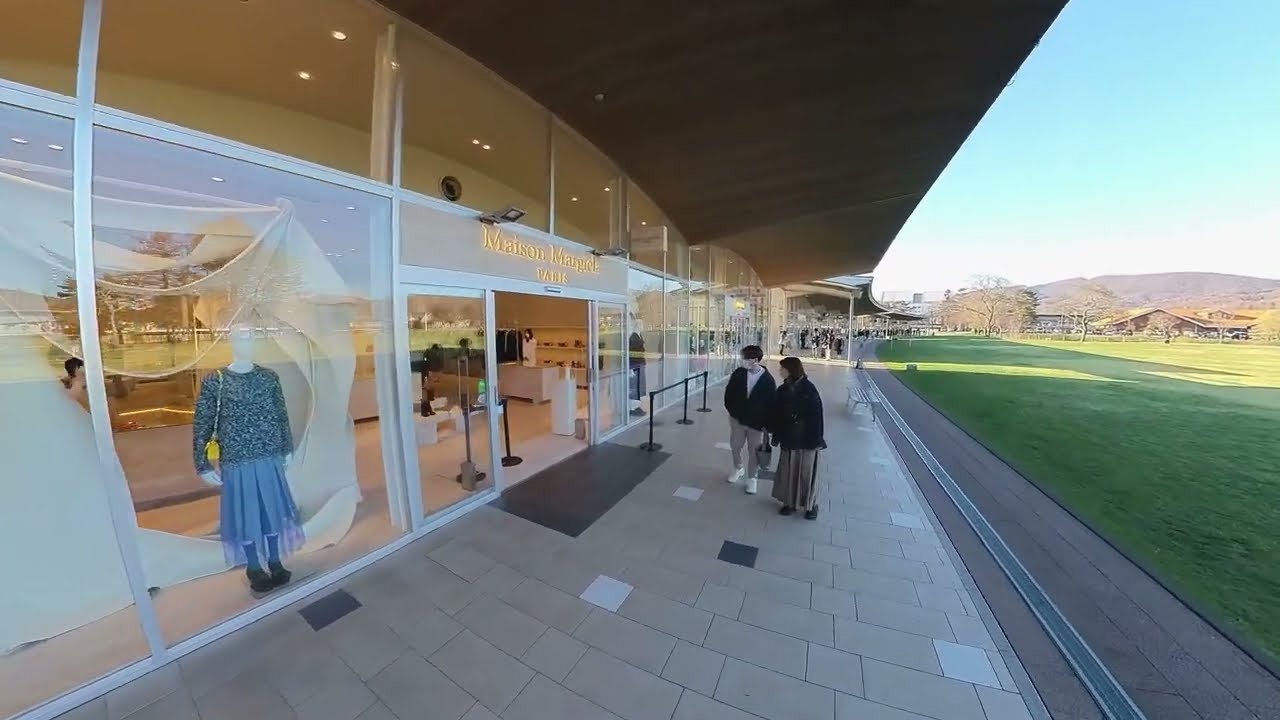 Karuizawa Prince Shopping Plaza outlet : walk tour : April 2023