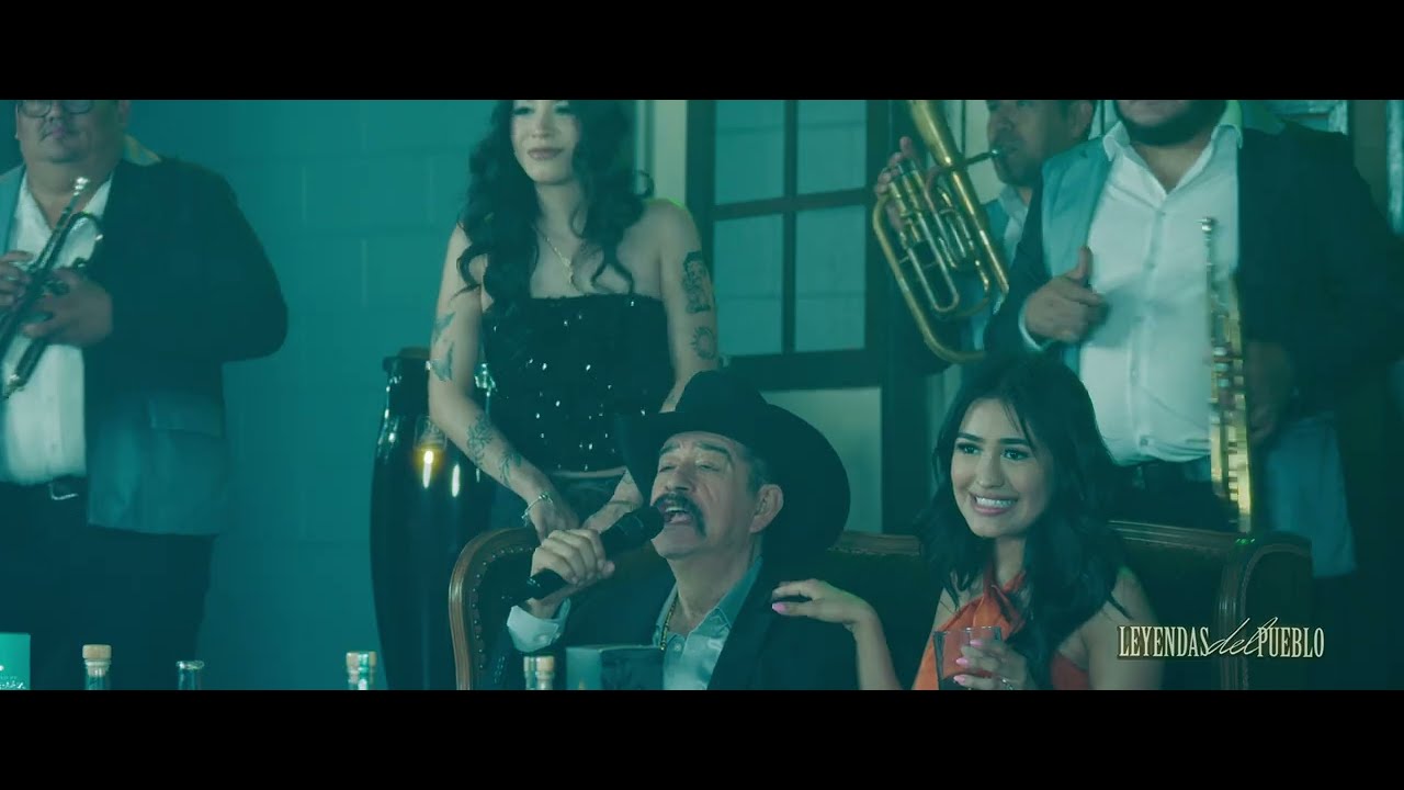 Los Originales de San Juan- El Aguacatero Michoacano ( Banda) Video Oficial