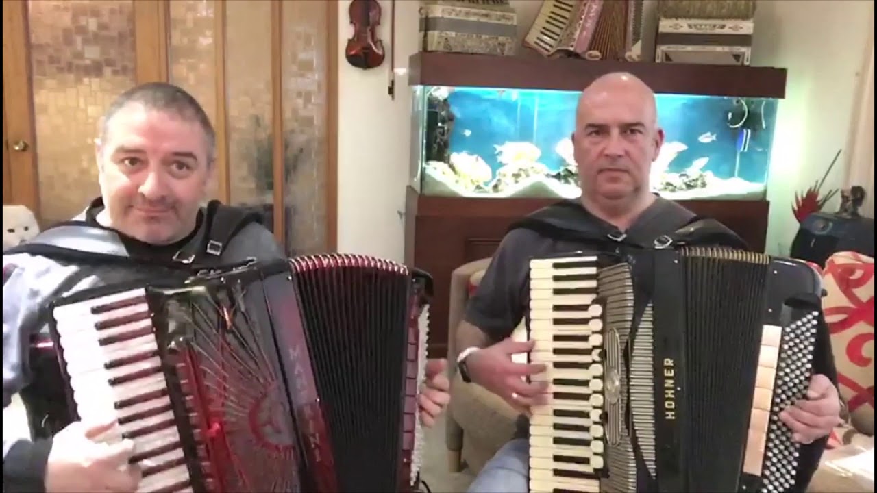 Steven Carcary and Graham Bell play jigs during lockdown