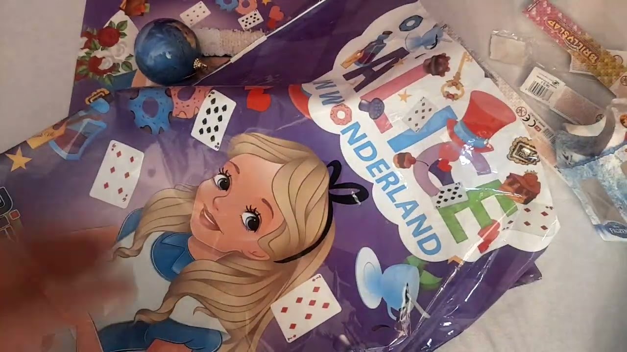 Busta sorpresa Alice, delusione ma che divertimento.