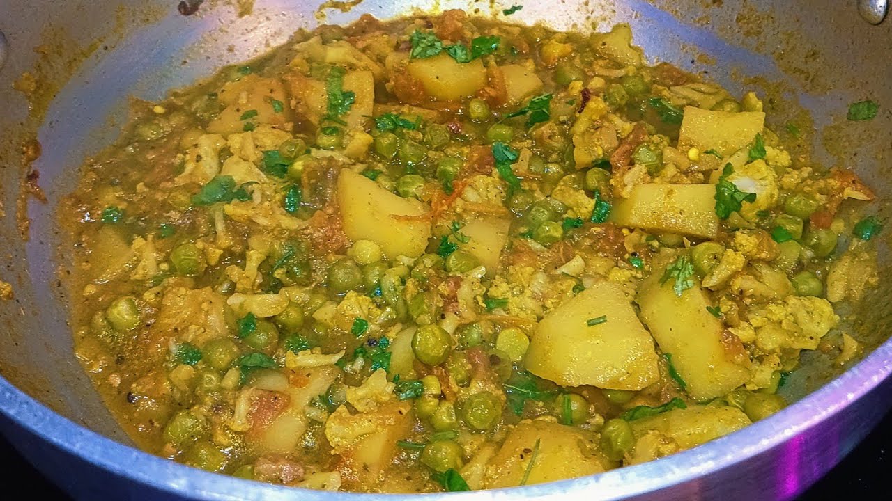 Aloo gobhi | tasty 😋 and easy recipe | cook this recipe in one minute 🤤 