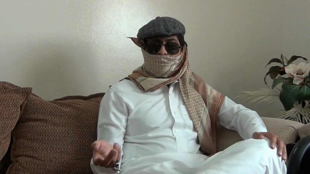 رد على بنت المناكير والرأي في هيئة حياة مول