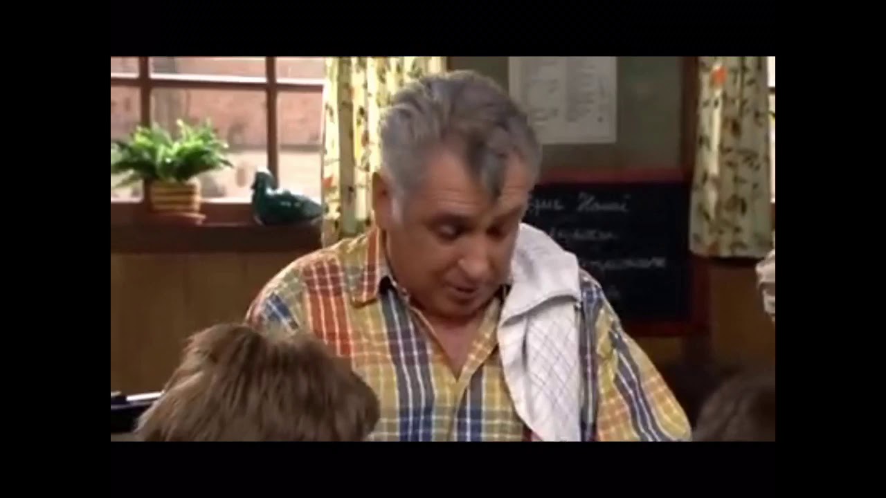 FC De Kampioenen YTP : Prostitué is de job van de toekomst