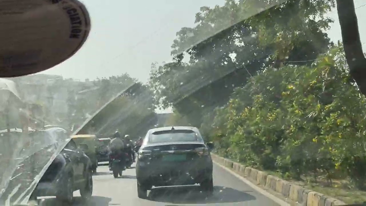 HIGH SPEED DRIVING IN TRAFFIC