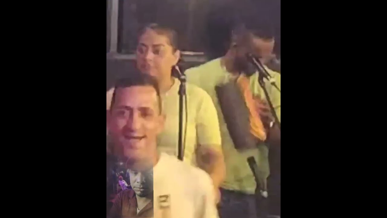 Solo 4 & Algo Más – Popurrí en Vivo (Canciones del Chaval)