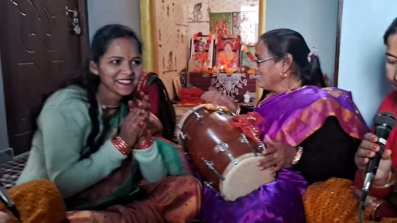 नटवर नागर नन्दा भजो रे मन गोविन्दा 🙏#भजन कृष्णा जी#vlog #beenarawatpahadi
