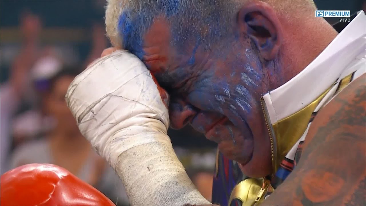 AEW | Dustin Rhodes se lleva el Campeonato de TNT entre lágrimas.