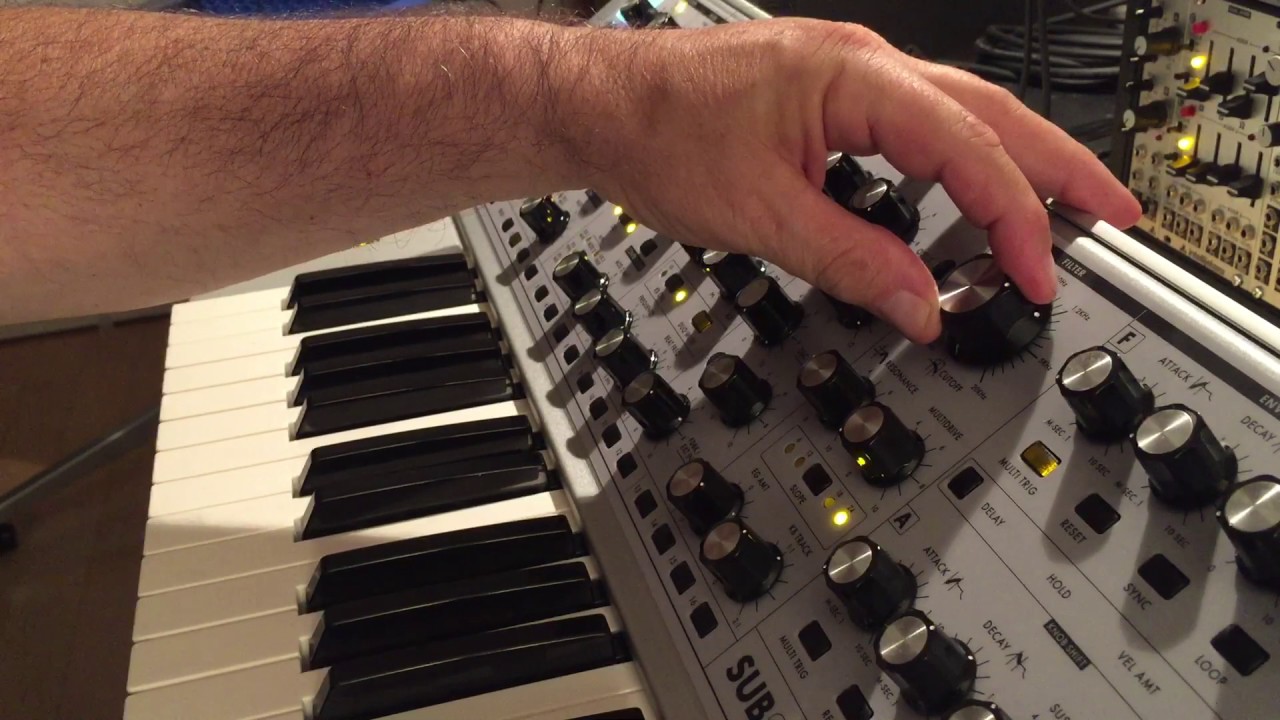 Moog Subsequent 37 CV first Flight