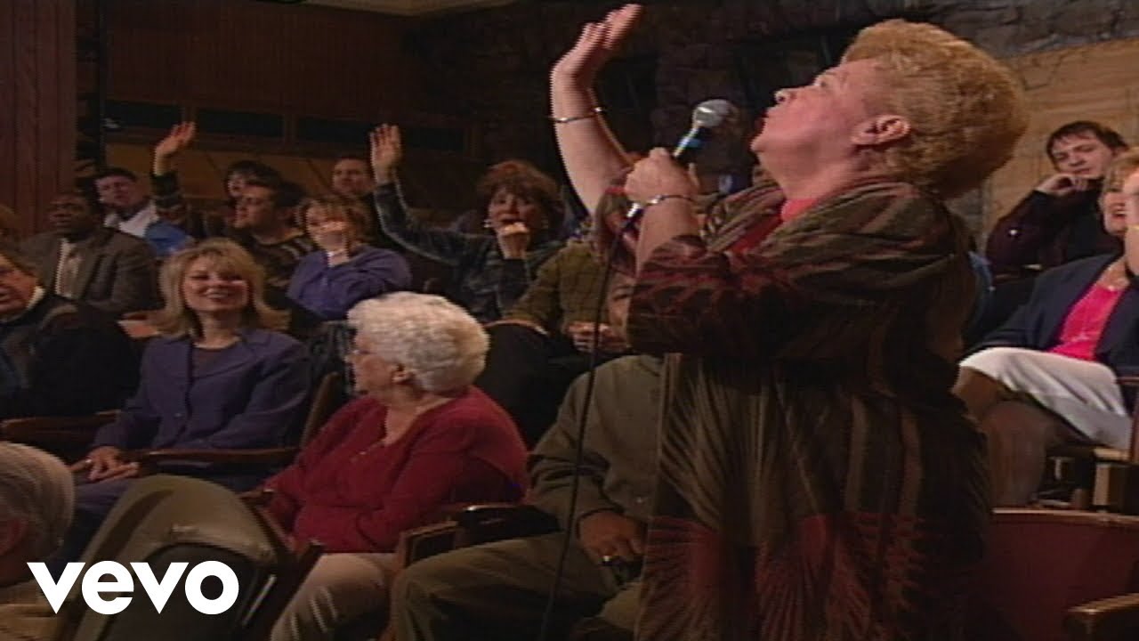 Bill & Gloria Gaither - Heaven Will Surely Be Worth It All [Live] ft. Naomi Sego Reader