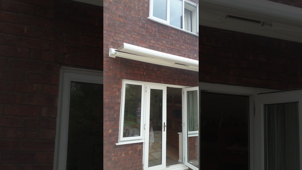 🏖 Brand new Brustor B50XL motorised awning.