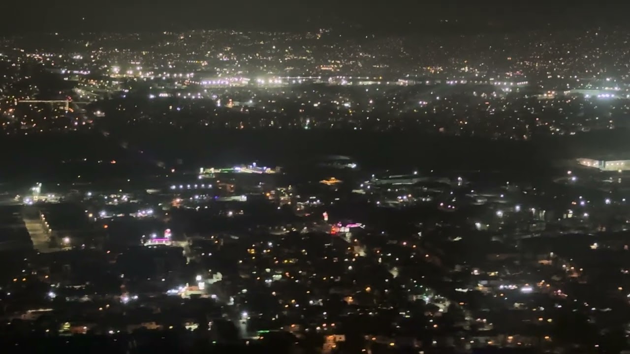 Landing at night in Tijuana, Mexico TIJ #tijuana #TIJ #airplane
