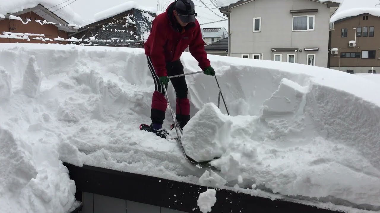 車庫雪下ろし  2022.1.15①