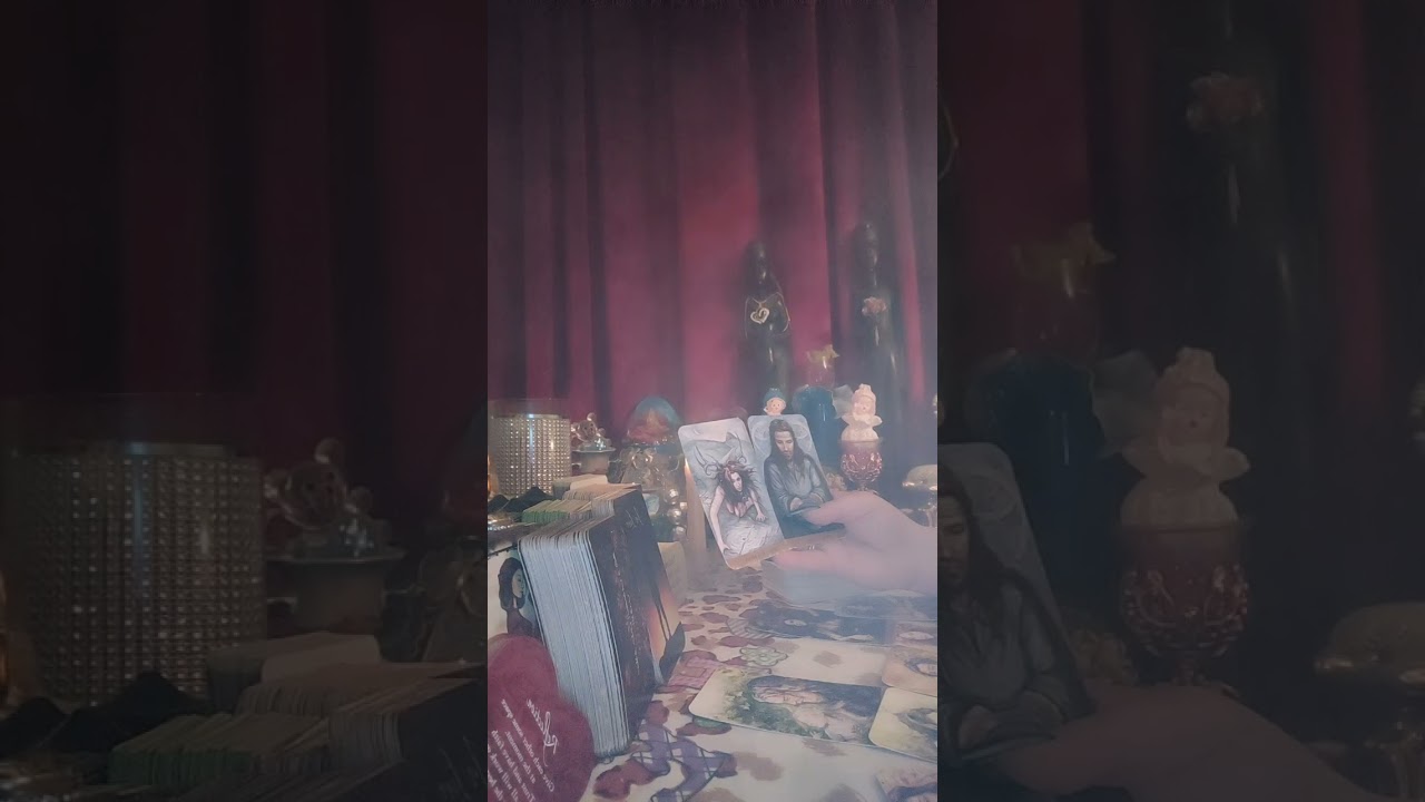 برج الجوزاء شخص يخفي مشاعره تجاهك و لا يستطيع العيش بدونك💔كان فاكر نفسه ملك القرارات و لكن الحقيقه🤦