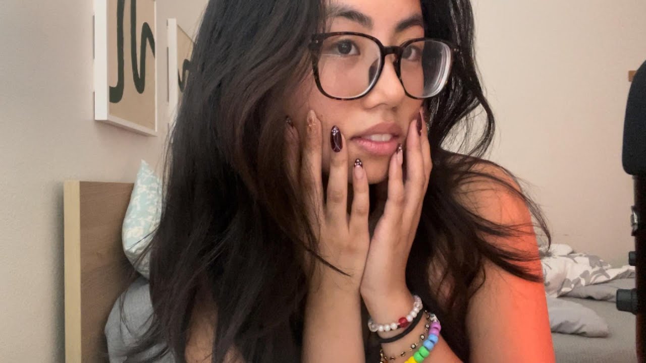nail tapping + tongue clicking asmr.˚ ༘ * 🔭