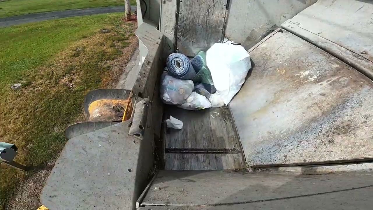 Hopper View Trash Truck ASL (H57)