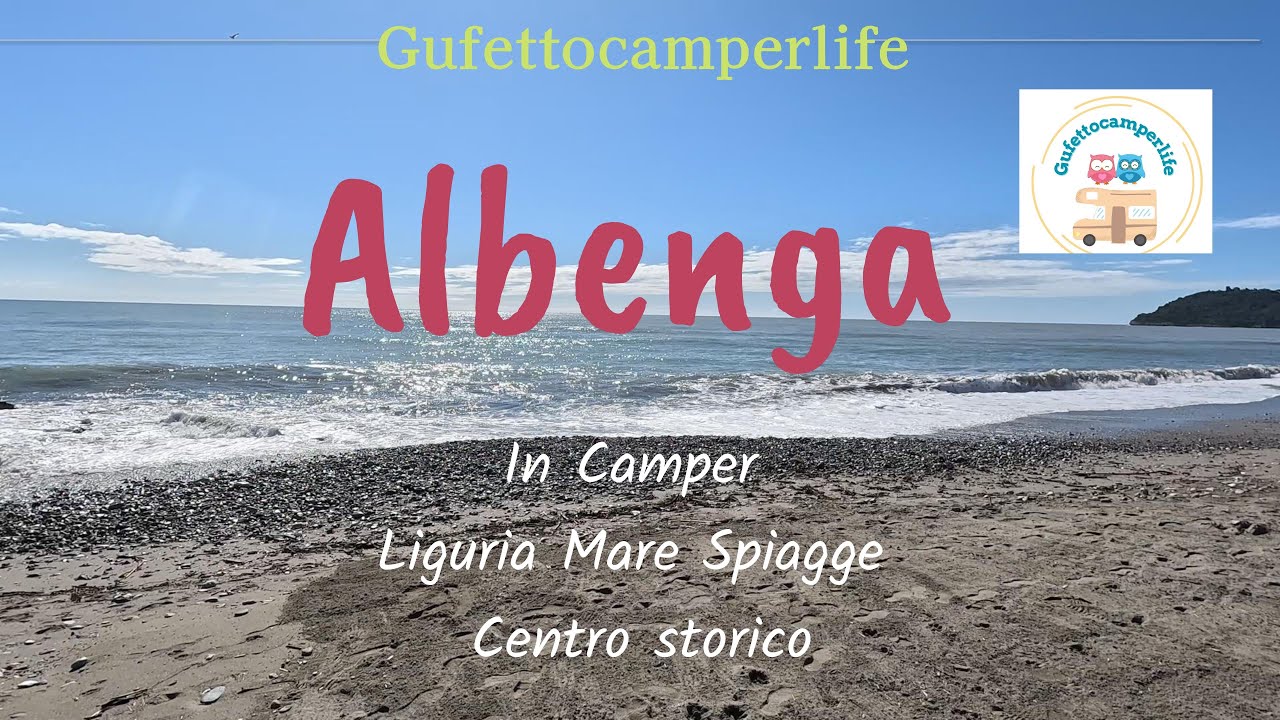 Albenga (SV)- spiaggia, centro storico con tracce di antichità, piazze fiorite e uno strano museo.