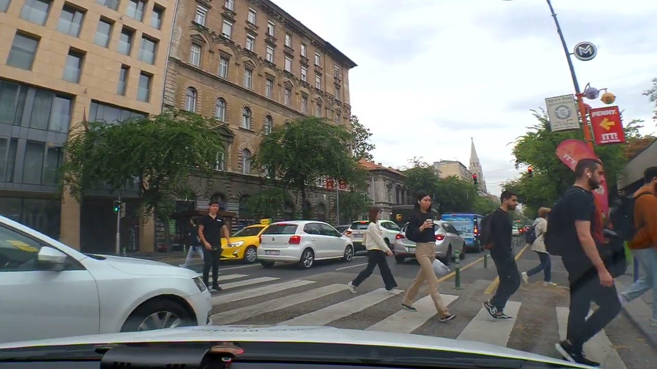Vonulás kék lámpával Budapesten #emergencybudapest NS189 Péntek 13. maraton